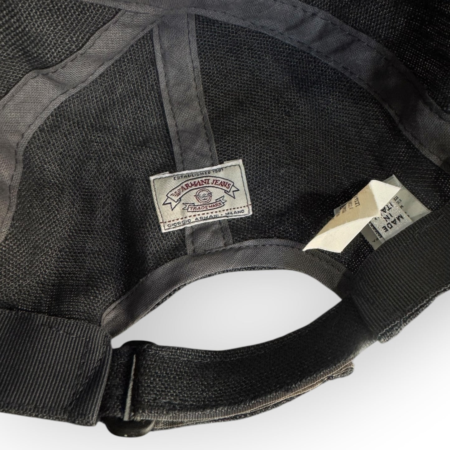 ARMANI JEANS