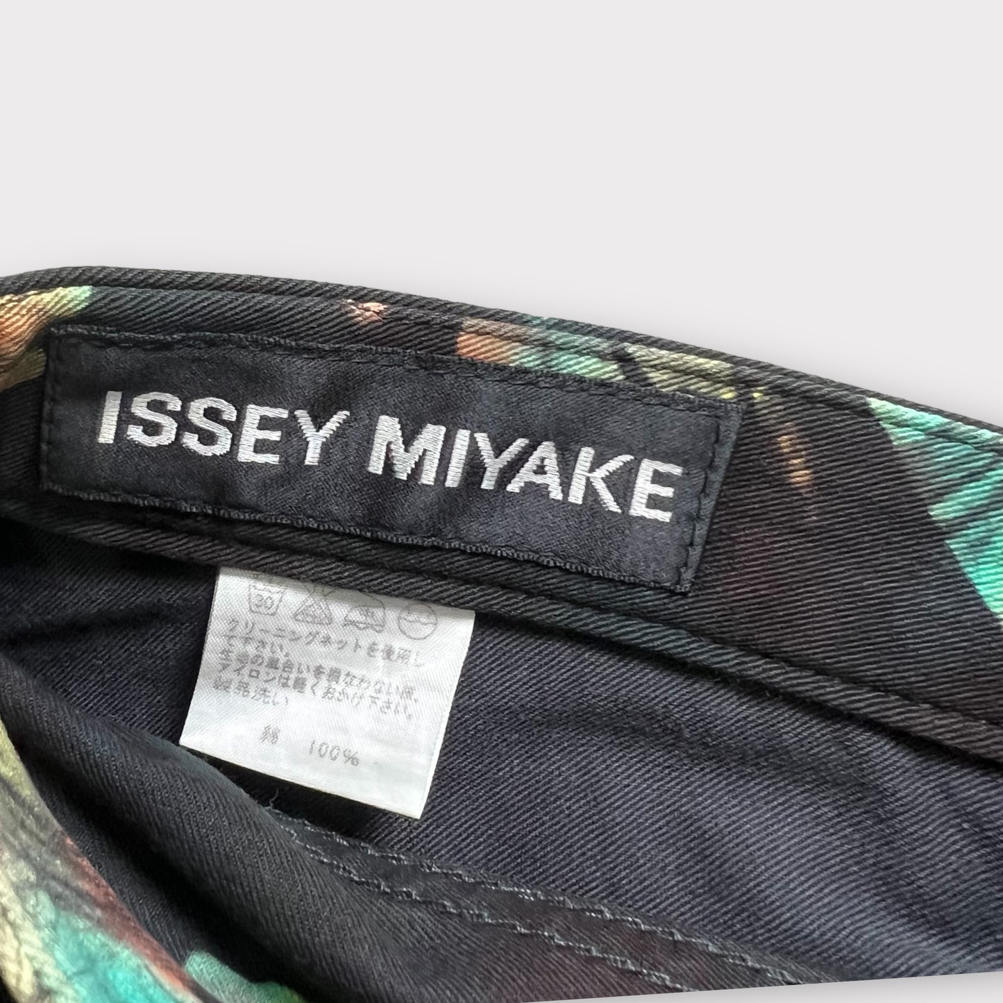 SS2005 ISSEY MIYAKE MEN