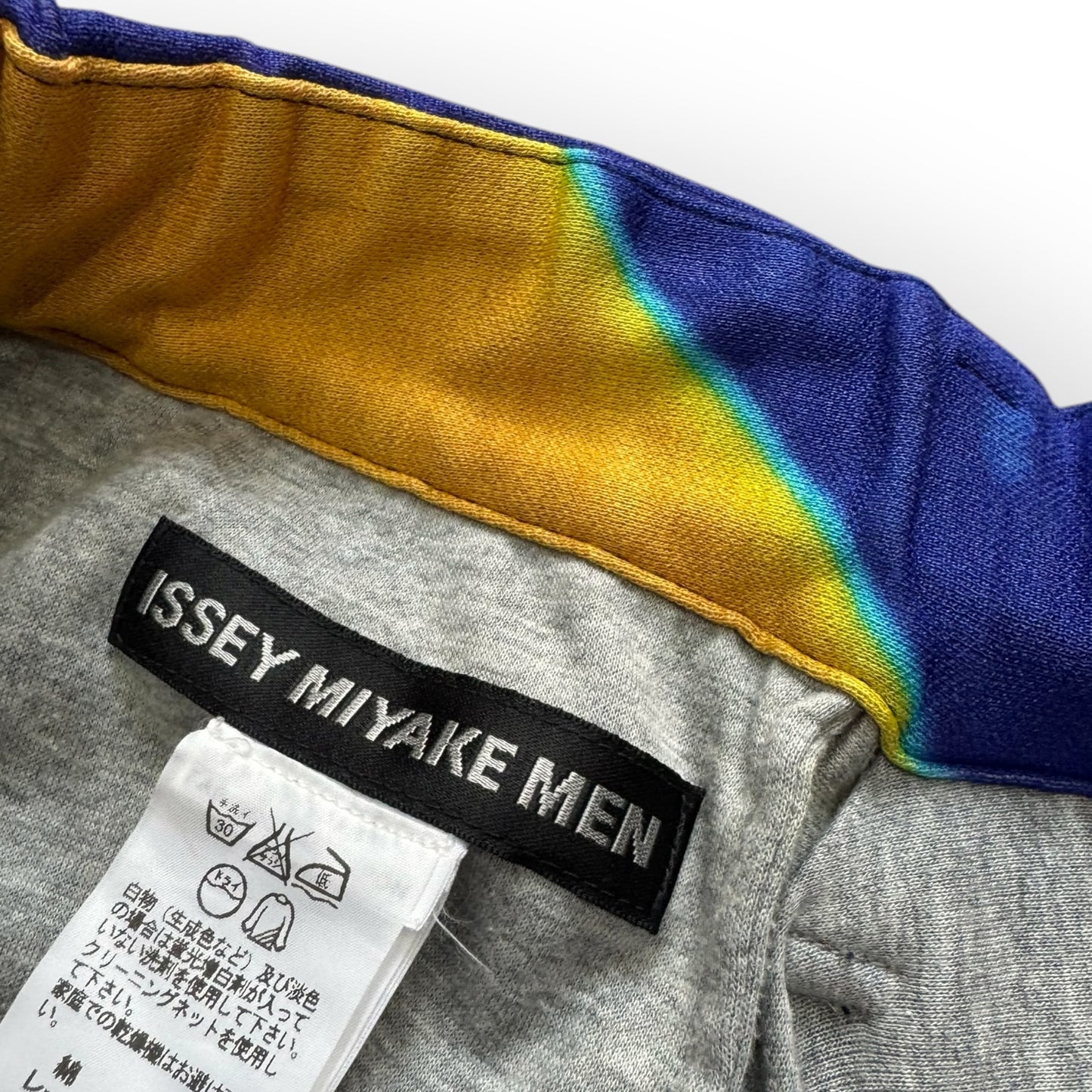 ISSEY MIYAKE